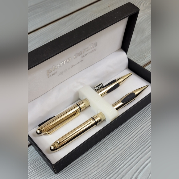 Pierre Cardin Pen Pencil and Stulus Set - Picture 12 of 16